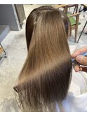 20代30代艶感ストレート♪髪質改善カラーミルクティーベージュ
