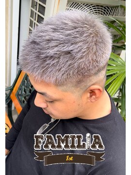 ファミリア 平野(familia) 短髪フェード×ホワイトシルバー
