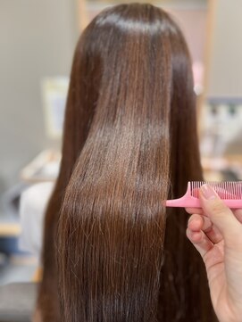 リタ(Rita) 髪質改善ヘアエステ・カットカラー