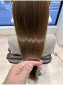 美髪ストレートでダメージレスな髪質改善