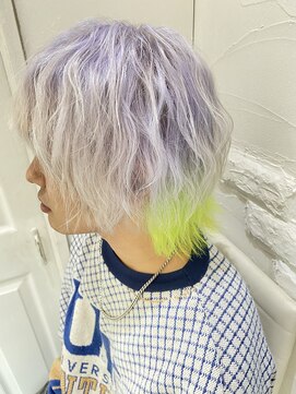 ウーロス(uros.) ホワイトシルバー