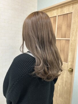 ルミエールイリゼ 城陽店(Lumiere Irisee) レイヤーカット、ベージュカラー