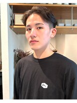 メンズセンターパート