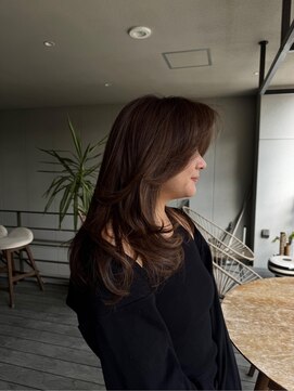 リバレッジ 広尾(Leverage) 大人外国人風ロングレイヤー：Maho Toda