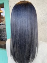 シーン(SCENE) サファイアグレー/ブリーチカラー/髪質改善/セミロング/ロング