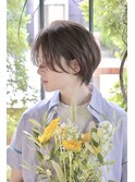 ホワイトグレージュ/ミニウルフ/チェリーブラウン/丸型/恵比寿
