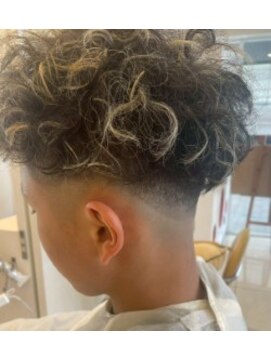 ラチョッカ 八千代中央店(la ciocca) スキンフェード