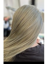 サロン カクタス(salon cactus) 髪質改善縮毛矯正とハイトーンカラー