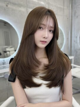 フォンズ(FONS) 透明感ベージュカラー/ロングレイヤー/ワンカール/顔周りカット