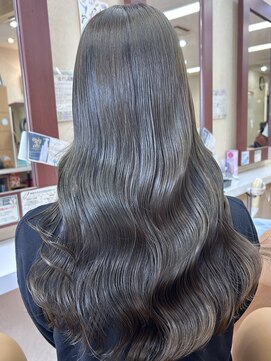 パルティール(Partir) オリーブグレージュ