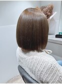 切りっぱなしボブミルクティーベージュ透明感カラー20代30代
