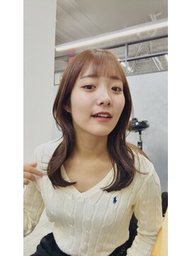 ガーランドウメダ(Garland umeda) ミディアムレイヤー くびれ巻き ローレイヤー ショコラブラウン