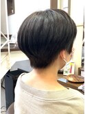 マッシュショート　黒髪ベリーショートナチュラルブラウン