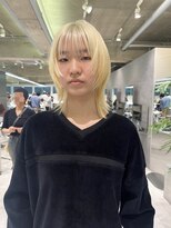 ダブ アオヤマ(DaB AOYAMA)&nbsp;抜きっぱなしブリーチカラーブロンドウルフカット姫カット