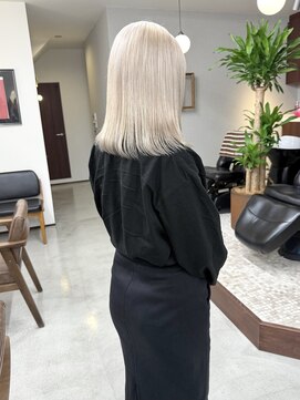 ギア(GHIA) ブロンドミディアム