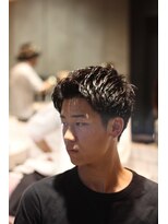 キングスマントーキョー カットクラブ 中野(KINGSMAN TOKYO CUTCLUB)&nbsp;ニュアンスパーマ/ツイストスパイラル/フェード[中野/MEN'S]