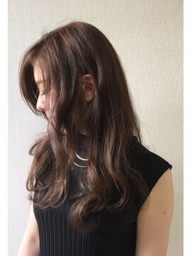 ピエドプール(PiED DE POULE) ハイライトで毛先の透け感と動きをプラス☆