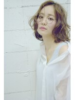 ホラン(HoLan)&nbsp;【HoLan】外人風くせ毛ジェンダーレスボブx3Dグレージュカラー