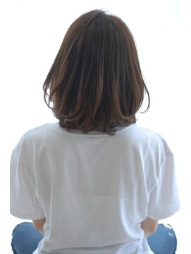 ニーナ せんげん台(nina) 30代40代・50代　小顔◎ふんわり柔らかワンカールボブ