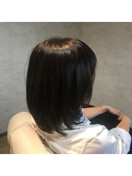シー 豊川店(She) 艶髪ミディアム　30代、40代、50代