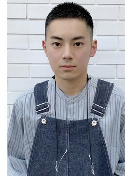 ヘアーアイスカルテット(HAIR ICI QUARTET) フェードスタイルすぎない ×  カジュアルボウズ