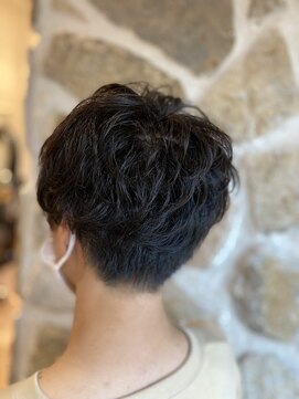 ヘアリゾート バルボア アイランド(hair resort Balboa Island) アップバングショート韓国マッシュカットウルフカット