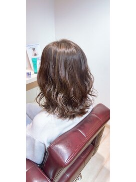 ビスト ヘアーデザイン(Vist hair design) 極細ナチュラルハイライト