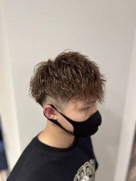 アース オーセンティック 関内店(EARTH Authentic) ツーブロックゆるツイスト20代30代40代【関内】