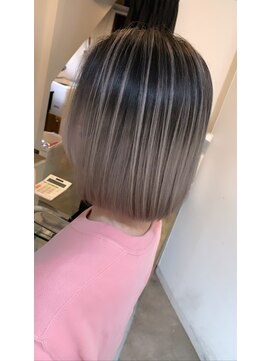 ラフ 難波店(LAFF) #黒髪#ボブルフ#ネビージュ#小顔#ワンレン