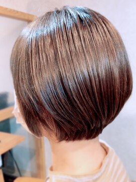 リノ 船橋(Lino) 【艶髪】ショートボブ