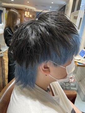 ラ タント(L'attente) /ウルフカット／インナーカラー/アンブレラカラー/青