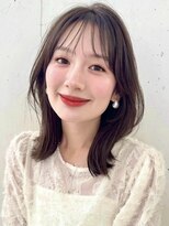 ファナ(fha-na) ☆シースルーバング 大人気のくびれヘア ミディアムレイヤー☆