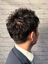 グレイスフルバーバー 新宿パークタワー店&nbsp;新宿メンズ人気No.1 ビジネスショートパーマ