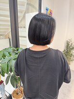 エブリ(evri)&nbsp;ボブ　黒髪　まとまるボブ　レイヤー　前髪カット