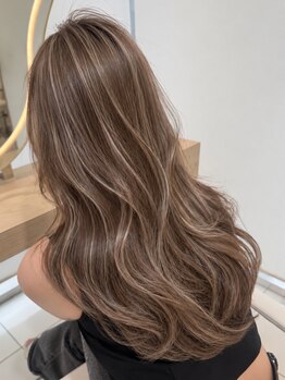 アッシュ 新杉田店(Ash)の写真/《色持ち透明感☆》人気のブリーチなしダブルカラー、インナーカラー◎ [新杉田/顔周り/レイヤー]