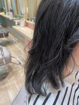 イーハトーヴヘアー(Yehatov) アッシュグレージュ1