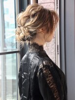 エムスラッシュ ストリートマーケット スマートサロン センター北(M.SLASH)&nbsp;大人ルーズなシニヨンアレンジ/結婚式/二次会/センター北