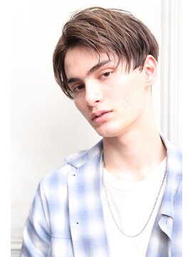 ルックグッドストア(LOOK GOOD STORE) センターパート マッシュ 韓国マッシュ ニュアンスパーマ 元町