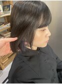 暗髪ボブ