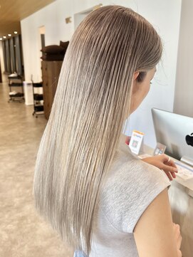 ビスポーク(BESPOKE) ダブルカラーブリーチミルクティーベージュグレージュ