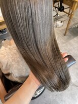 ネイヴィル オモテサンドウ(navile omotesando)&nbsp;ブリーチなし♪オリーブグレージュ×髪質改善