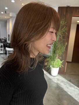 ショウビット(Show Bit) イヤリングカラーオリーブベージュ