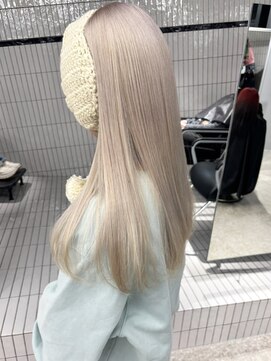 ペレ 梅田(PELE) 黒髪/ボブルフ/ネビージュ/小顔/ワンレン/梅田/髪質改善/前髪