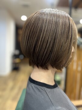 ウルスヘアー(ulus hair) ショートボブ