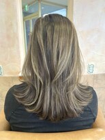 カミユウ ヘア アンド スパ(kamiyu hair&spa)&nbsp;レイヤー/ハイライト/白髪ぼかし