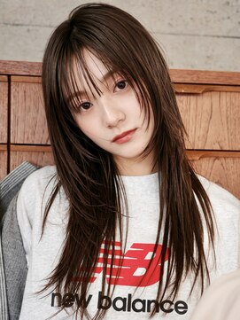 ガレージ バイ グリーン 原宿 表参道(Garage by green) 顔周りレイヤー×ブリーチなしカラー