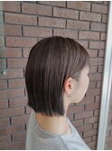 極細ハイライトぱつっとボブ