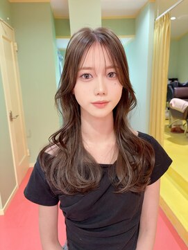 エマ(emma) 【ナチュラルトーン】透明感ベージュ！！