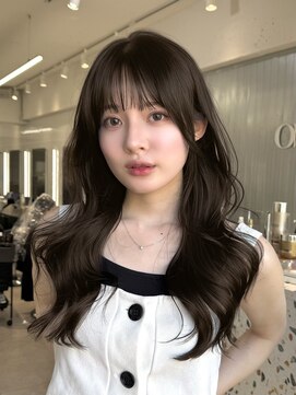 オニキス(ONYX) T183くびれヘアレイヤーカット韓国ヘアグレージュ透明感表参道