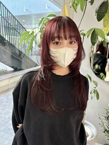 クム(kumu)&nbsp;大人可愛い◎ワインレッドレイヤー×艶髪